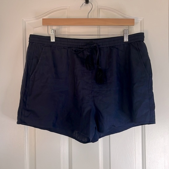 NWT Andie | The Graciosa Linen Navy Shorts Tassle Drawstrings Resortwear XL - Picture 2 of 8